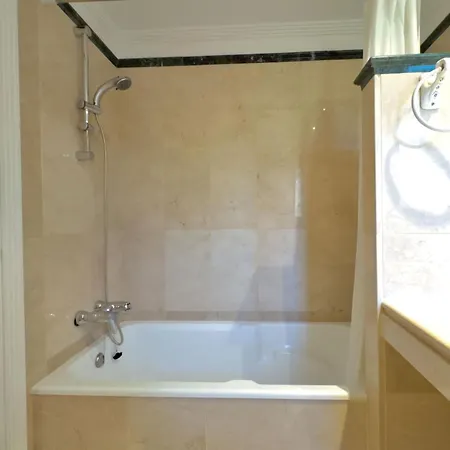 Holiday home Adosada En Santa Clara Marbella